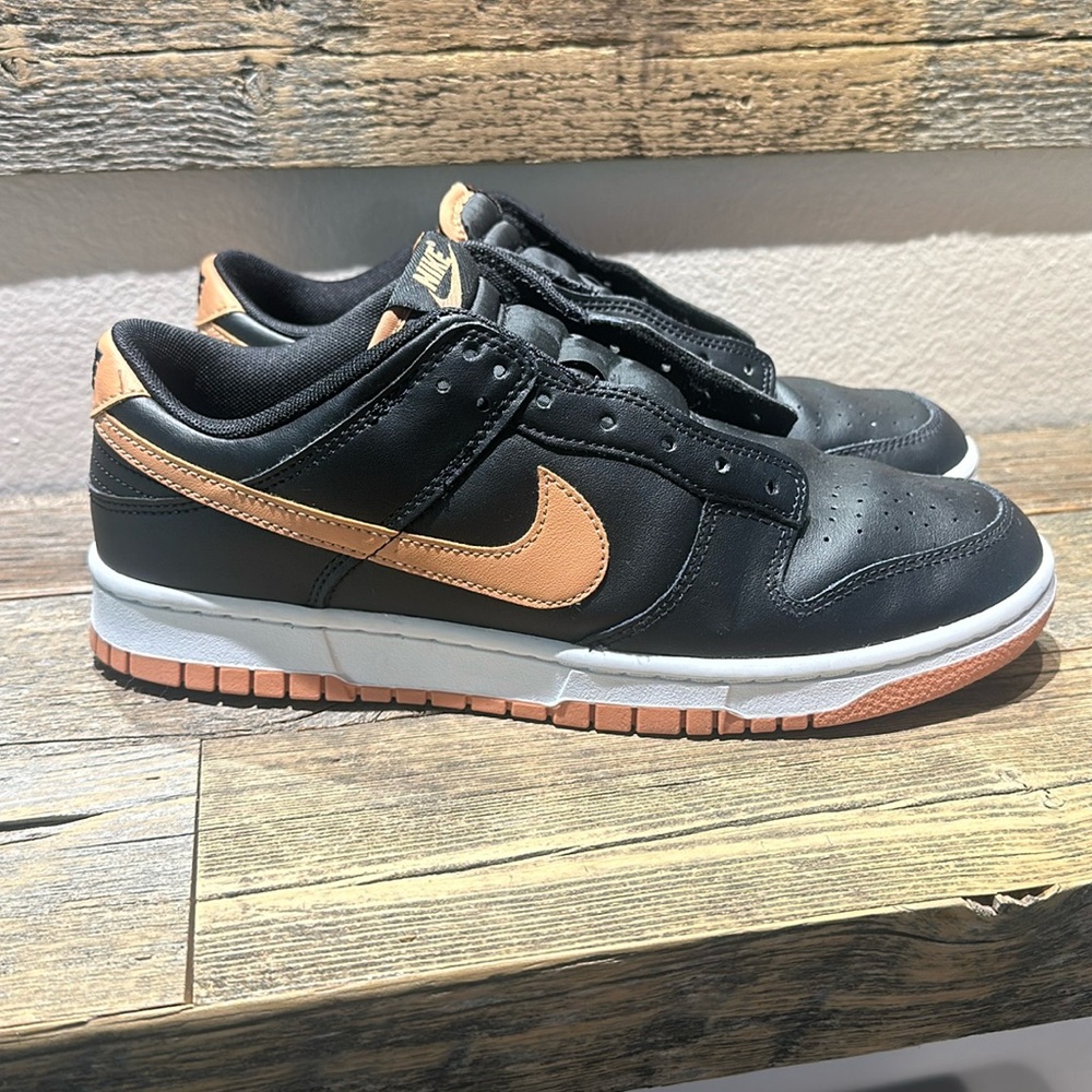 Nike Dunks Men’s 9.5